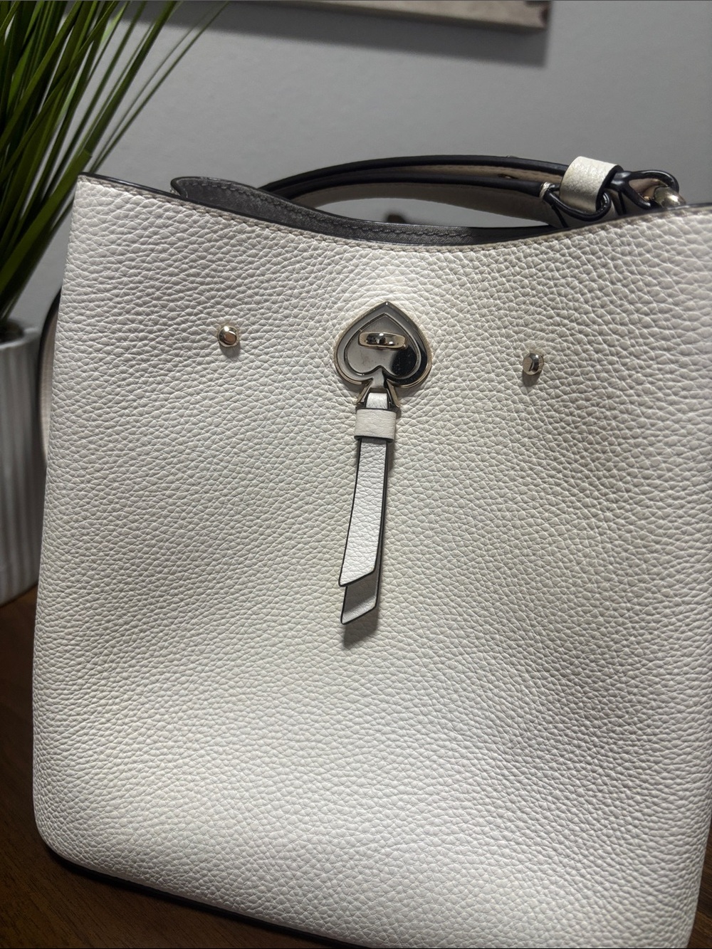 kate spade White Pebbled Leather Crossbody Bucket Bag - Picture 3 of 12